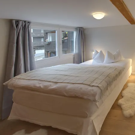 公寓 Haus Kirchplatz 4 By Premium 采尔马特