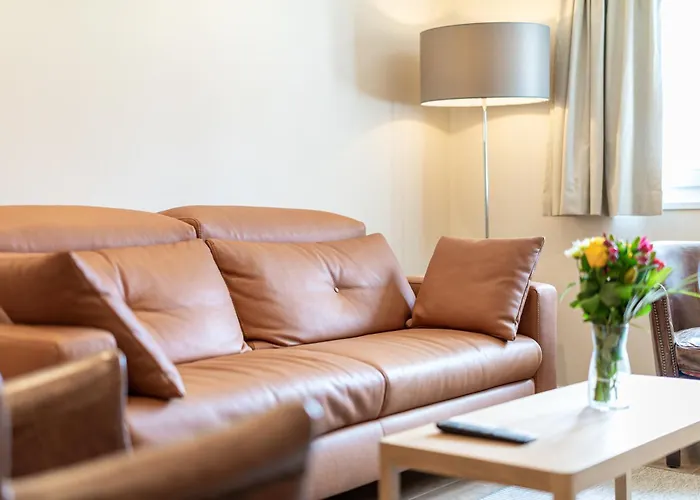 Haus Kirchplatz 4 By Premium * 采尔马特