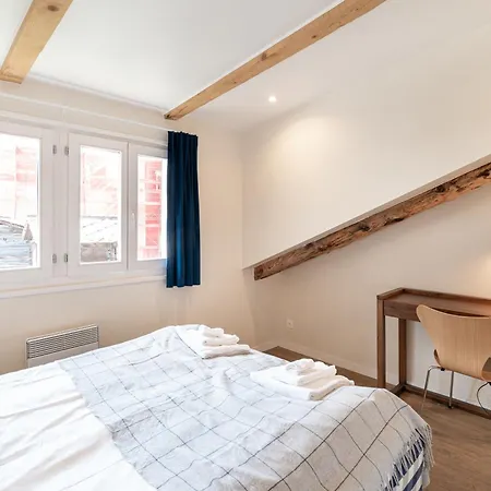 Haus Kirchplatz 4 By Premium 采尔马特