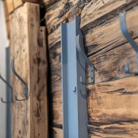 Haus Kirchplatz 4 By Premium Zermatt