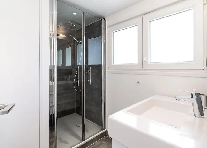 Haus Kirchplatz 4 By Premium * ツェルマット