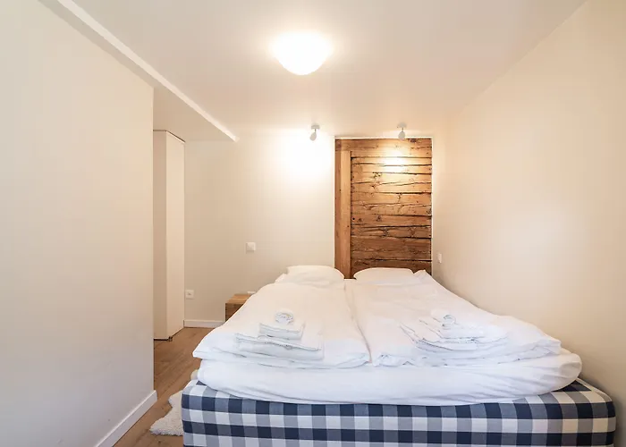 Haus Kirchplatz 4 By Premium Zermatt